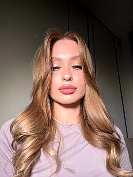 Sweet  Milly online show from 01-07-26, 04:20