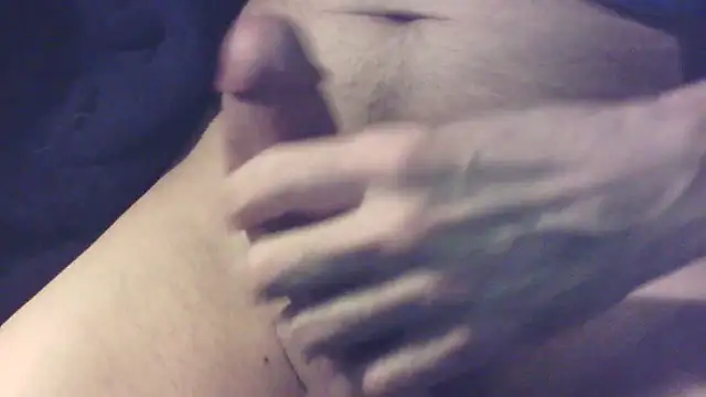 Snapshot of AllllYoursGirls chatting on 03-30-26, 07:15 AllllYoursGirls online show from 03-30-26, 07:15