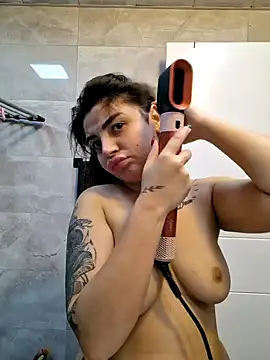 Esmertarcinim online show from 01-06-25, 01:41