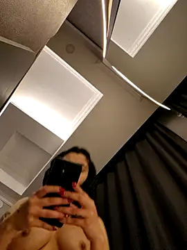 Esmertarcinim online show from 02-25-25, 12:55