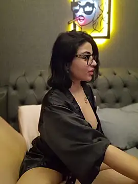 Esmertarcinim online show from 03-28-26, 03:22