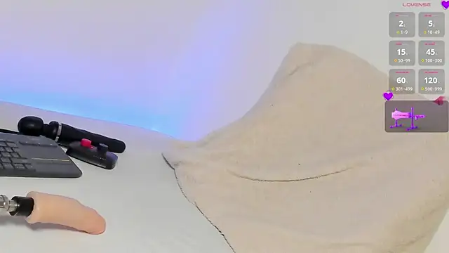 Snapshot of Ana_Winnss chatting on 02-25-25, 01:09 Ana Winnss online show from 02-25-25, 01:09