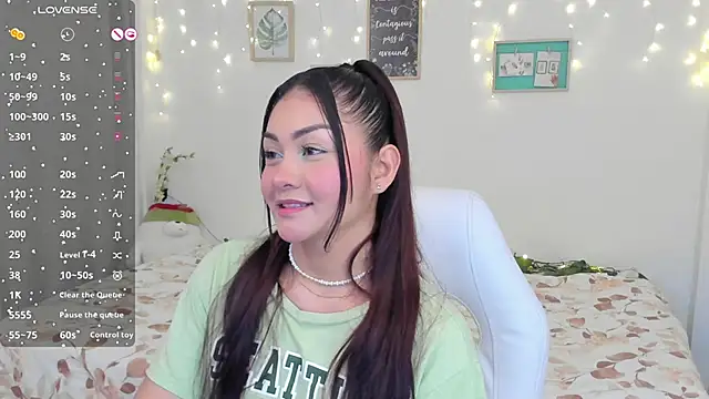cute baby5 online show from 12-13-24, 10:45