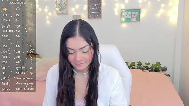cute baby5 online show from 12-21-24, 11:02