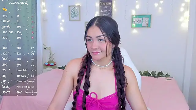 cute baby5 online show from 01-31-25, 08:12
