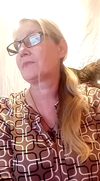 irinamaux online show from 02-04-25, 02:53