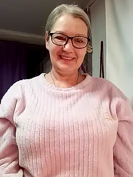 irinamaux online show from 02-10-26, 06:06