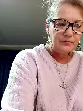 irinamaux online show from 05-09-26, 02:28