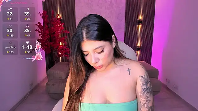 Snapshot of celeste_rosse chatting on 01-21-25, 03:15 celeste rosse online show from 01-21-25, 03:15