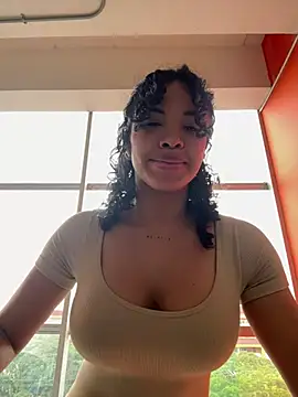 Brunettexio online show from 02-14-25, 02:12