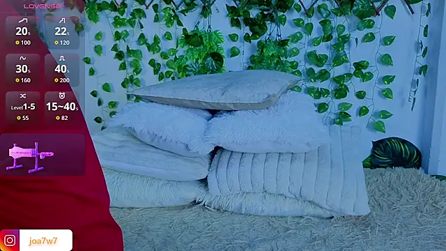 Snapshot of Levii_Ackermann chatting on 09-28-25, 05:29 Levii Ackermann online show from 09-28-25, 05:29