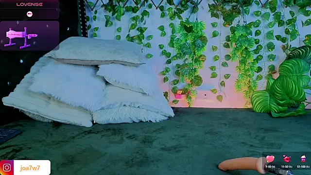 Snapshot of Levii_Ackermann chatting on 10-03-25, 02:03 Levii Ackermann online show from 10-03-25, 02:03