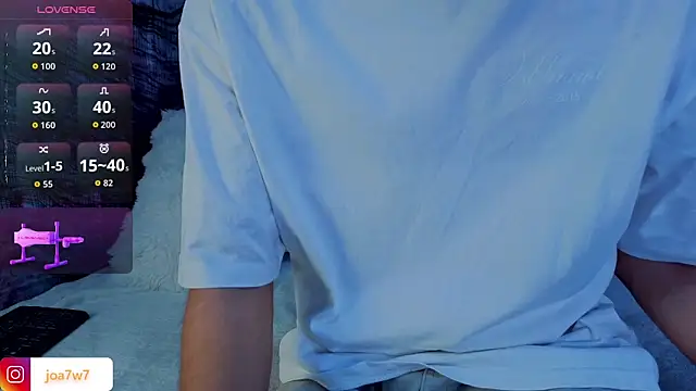 Snapshot of Levii_Ackermann chatting on 10-10-25, 02:16 Levii Ackermann online show from 10-10-25, 02:16