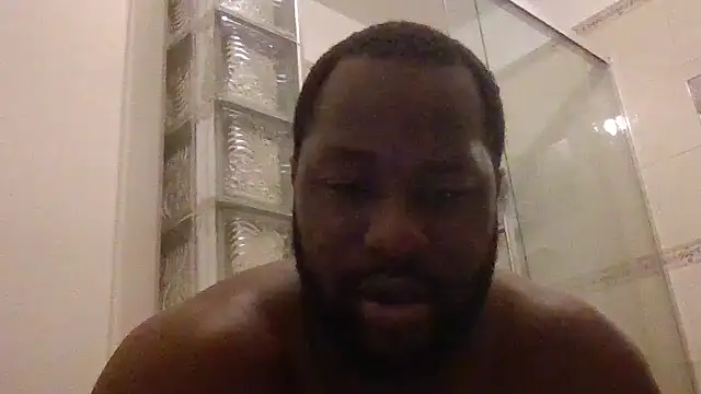 Snapshot of Bighood_T chatting on 07-03-26, 04:41 Bighood T online show from 07-03-26, 04:41