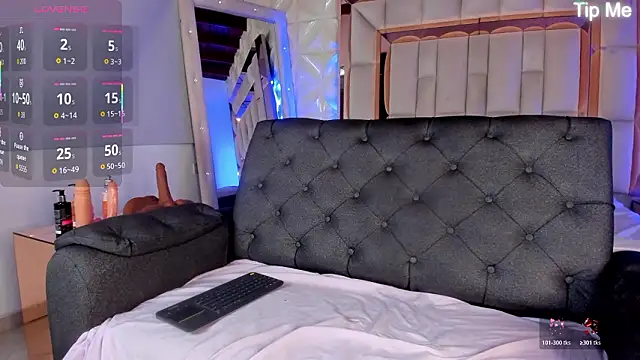 nicole cooper   online show from 02-02-26, 07:34