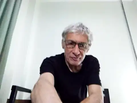 Snapshot of BIGUNCUTHARDCOCK chatting on 03-02-25, 02:32 BIGUNCUTHARDCOCK online show from 03-02-25, 02:32