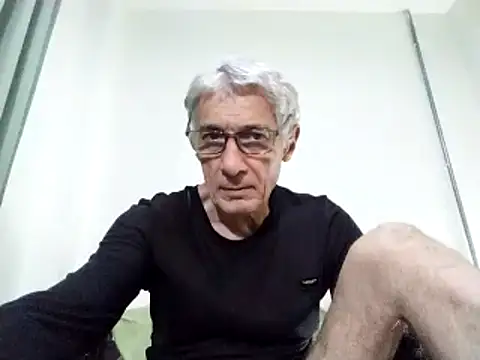 Snapshot of BIGUNCUTHARDCOCK chatting on 03-10-25, 10:37 BIGUNCUTHARDCOCK online show from 03-10-25, 10:37