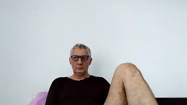 BIGUNCUTHARDCOCK online show from 05-05-26, 01:13
