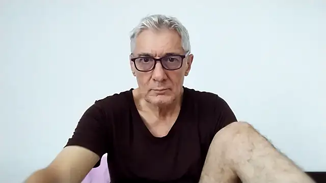 BIGUNCUTHARDCOCK online show from 05-06-26, 01:47
