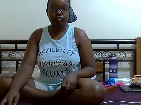 Giannah01 online show from 11-01-25, 01:18