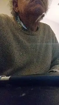 Snapshot of XXCUTHULU23 chatting on 12-05-25, 06:11 XXCUTHULU23 online show from 12-05-25, 06:11