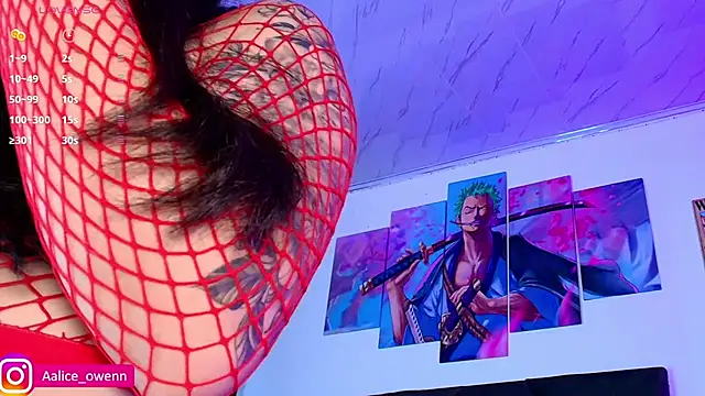 Aliceowenn online show from 10-24-25, 09:22