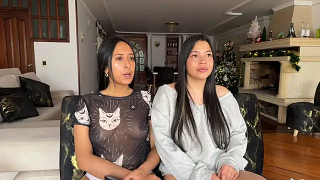 2SummerLove1 online show from 12-22-25, 02:36