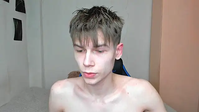 Snapshot of Makentoshi_ chatting on 02-12-25, 03:27 Makentoshi online show from 02-12-25, 03:27