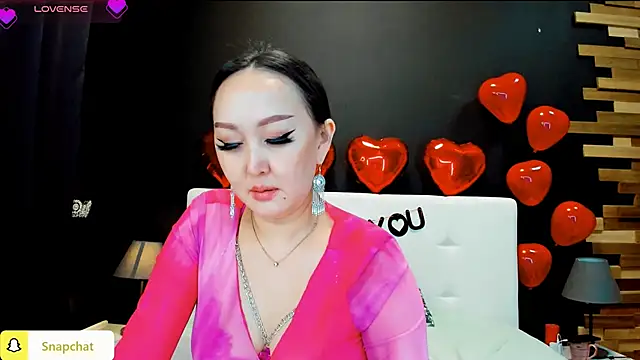 Julianna Jami online show from 02-22-25, 01:57