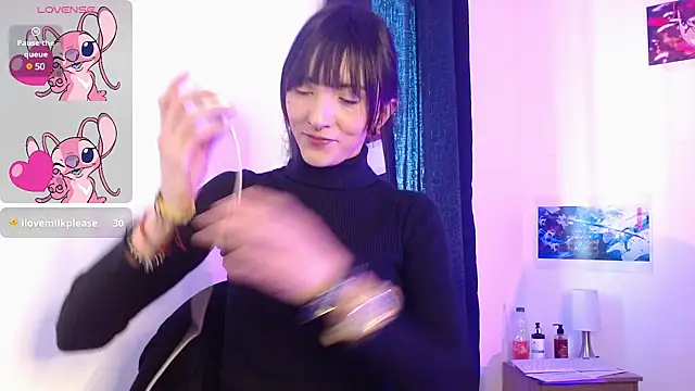 Snapshot of Sakura_and_yuki chatting on 01-20-25, 01:21 Sakura and yuki online show from 01-20-25, 01:21