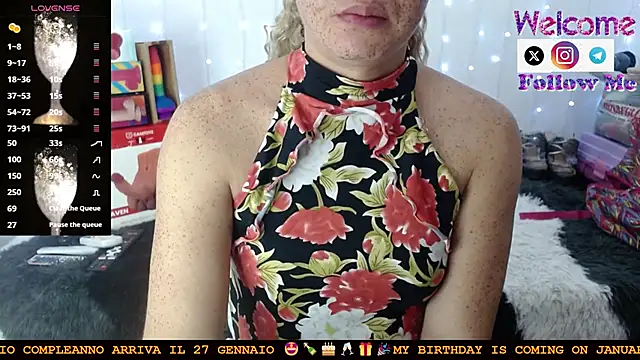 SofiaMadisson online show from 01-11-25, 02:04
