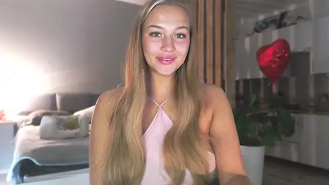 Milk Bunny online show from 03-07-26, 05:48