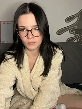 Snapshot of RoxiBlack chatting on 03-03-26, 08:48 RoxiBlack online show from 03-03-26, 08:48