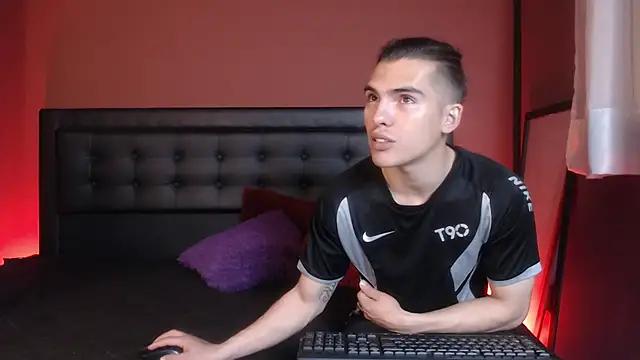  Tattoo Couple online show from 02-25-25, 03:05