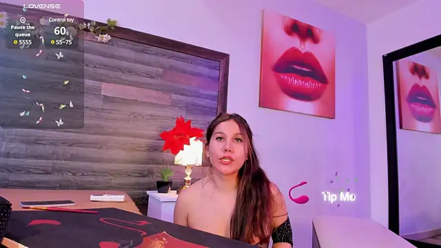 EmmaBakeer online show from 02-12-25, 10:59