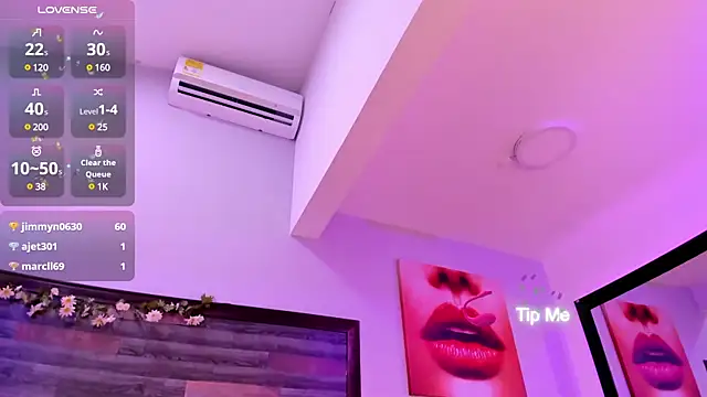 EmmaBakeer online show from 02-14-25, 01:56