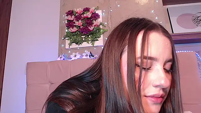 Snapshot of Linaa_morris chatting on 12-10-24, 07:47 Linaa morris online show from 12-10-24, 07:47