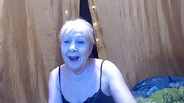 Snapshot of _Estelitta_5 chatting on 01-23-25, 10:11 Estelitta 5 online show from 01-23-25, 10:11