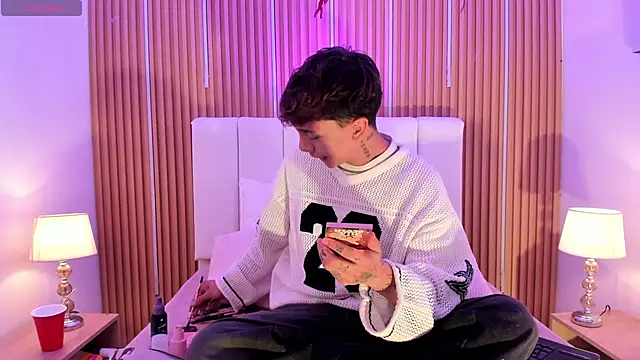 Tomy Rox online show from 02-19-26, 08:49