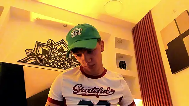 Tomy Rox online show from 06-26-26, 12:09