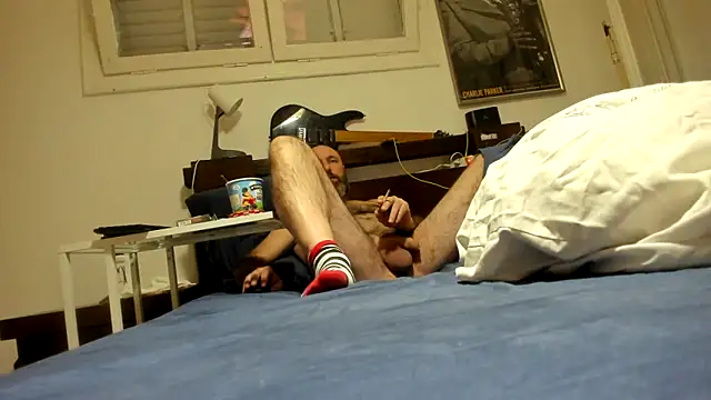 Snapshot of CTPuIITu3 chatting on 12-19-24, 10:10 CTPuIITu3 online show from 12-19-24, 10:10