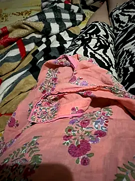 Meghnaaaaaa online show from 11-09-25, 02:04