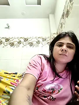 Husnpari20 online show from 03-01-25, 06:43