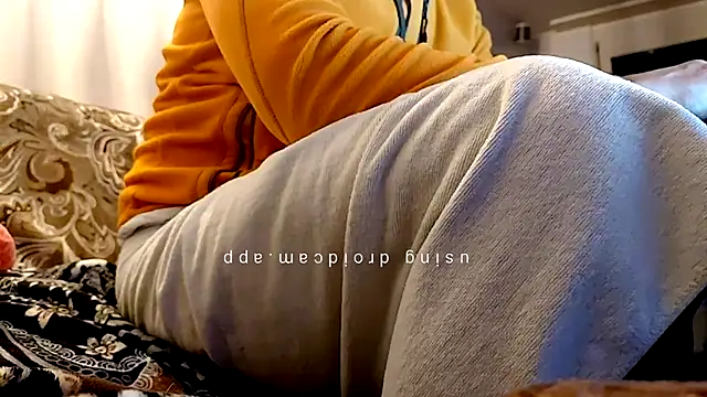 Pegg-fist-me online show from 03-05-26, 01:34