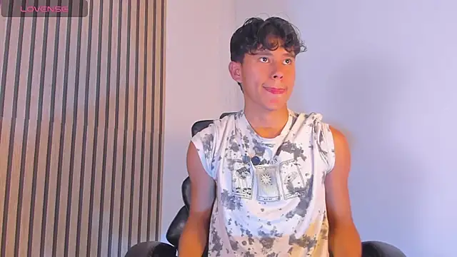 Angel esteban fx online show from 05-08-26, 08:36