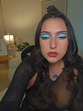 Snapshot of freya_bella_ chatting on 03-06-26, 07:05 freya bella online show from 03-06-26, 07:05