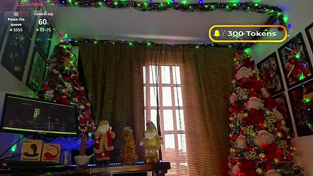 Snapshot of Romynahotx chatting on 12-20-25, 08:38 Romynahotx online show from 12-20-25, 08:38