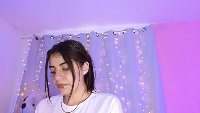 Snapshot of hannacruzsj chatting on 09-09-25, 08:41 hannacruzsj online show from 09-09-25, 08:41