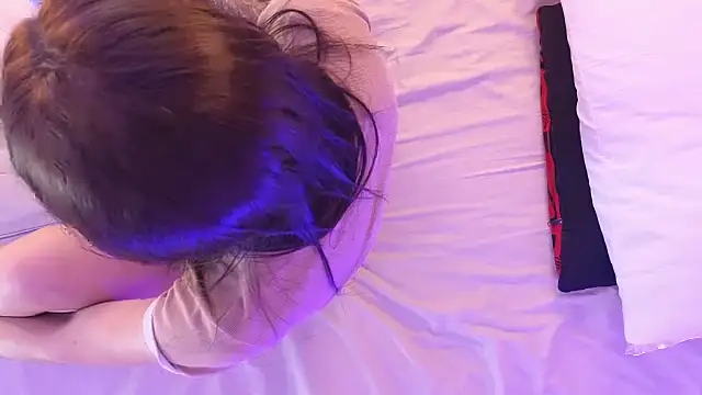 Snapshot of hannacruzsj chatting on 09-21-25, 06:20 hannacruzsj online show from 09-21-25, 06:20