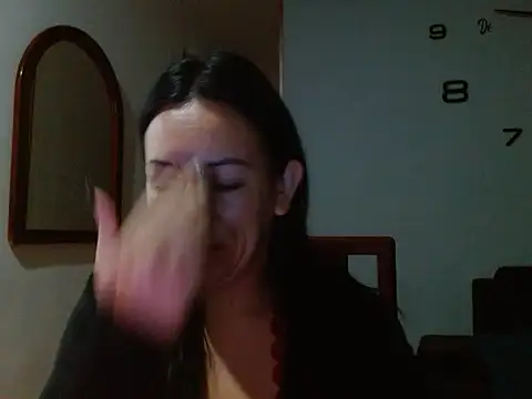 Laura martin  online show from 02-01-25, 08:50